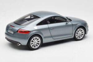 Audi TT 8J Condor Harmaa Minichamps 1:18 5010500415 Metalli — kuva 3 / 8