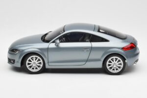 Audi TT 8J Condor Harmaa Minichamps 1:18 5010500415 Metalli — kuva 4 / 8