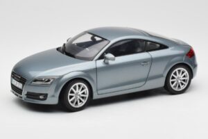 Audi TT 8J Condor Harmaa Minichamps 1:18 5010500415 Metalli