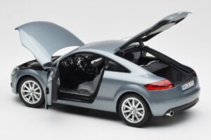 Audi TT 8J Condor Harmaa Minichamps 1:18 5010500415 Metalli — kuva 5 / 8