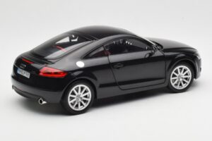 Audi TT 8J Phantom Musta Minichamps 1:18 5010500425 Metalli — kuva 3 / 8