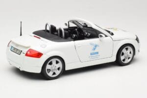 Audi TT 8N Avoauto Valkoinen Maisto 1:18 56065 Metalli — kuva 3 / 8