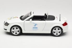 Audi TT 8N Avoauto Valkoinen Maisto 1:18 56065 Metalli — kuva 4 / 8