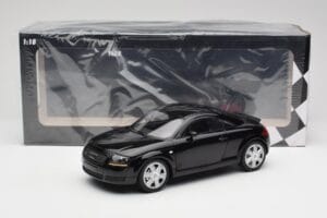 Audi TT 8N Musta Minichamps 1:18 155017021 Metalli — kuva 6 / 6