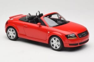 Audi TT 8N Roadster Punainen Minichamps 1:18 155017032 Metalli — kuva 4 / 6