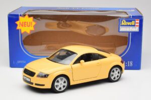 Audi TT 8N Keltainen Revell 1:18 08954-M1 Metalli — kuva 8 / 8