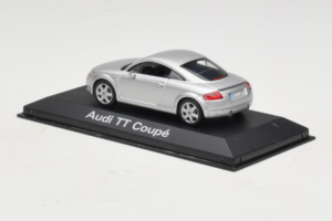 Audi TT 8N Hopea Minichamps 1:43 5019800423 Metalli — kuva 3 / 5