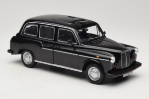 Austin FX4 London Taxi Musta Minichamps 1:18 180136000 Metalli — kuva 6 / 8