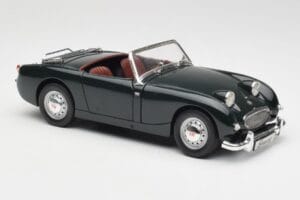 Austin-Healey Sprite Leaf Green Revell 1:18 08837 Metalli — kuva 6 / 8