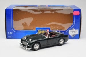 Austin-Healey Sprite Leaf Green Revell 1:18 08837 Metalli — kuva 8 / 8
