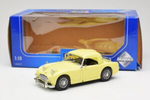 Austin-Healey Sprite Mk1 Keltainen Revell 1:18 8835 Metalli — kuva 8 / 8