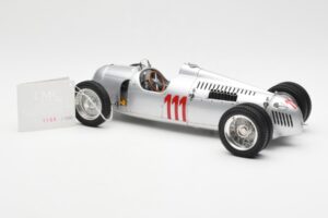 Auto Union Type C #111 H. Stuck Schauinsland Hillclimb Germany 1937 CMC 1:18 M-162 Metalli — kuva 5 / 6
