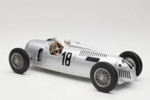 Auto Union Typ C #18 B. Rosemeyer Internationales Eifelrennen Nürburgring Winner 1936 Minichamps 1:18 155361018 Metalli — kuva 5 / 6