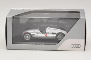 Auto Union Typ D #4 Hopea Minichamps 1:43 5030900703 Metalli — kuva 4 / 4