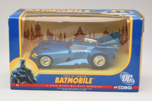 Batmobile DC Comics Corgi 1:24 77511 Metalli