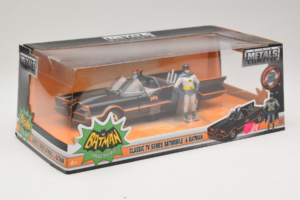 Batmobile Batman-figuuri Mukana Metals Diecast 1:24 98259 Metalli — kuva 2 / 3