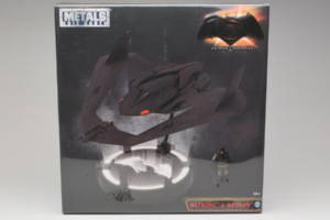 Batwing & Batman Set Metals Diecast 1:24 98325 Metalli