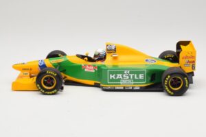 Benetton Ford B193B #5 R. Patrese 3rd Place British GP 1993 Minichamps 1:18 110930906 Metalli — kuva 3 / 6