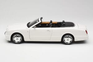 Bentley Azure Glacier White Minichamps 1:18 100139502 Metalli — kuva 4 / 8