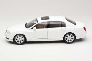 Bentley Continental Flying Spur Valkoinen Minichamps 1:18 100139461 Metalli — kuva 4 / 8