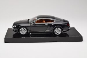 Bentley Continental GT Midnight Emerald Minichamps 1:18 BL389 Metalli — kuva 4 / 8