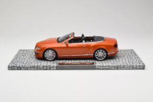 Bentley Continental GT Speed Avoauto Orange Metallic Minichamps 1:18 107139430 Metalli — kuva 3 / 6