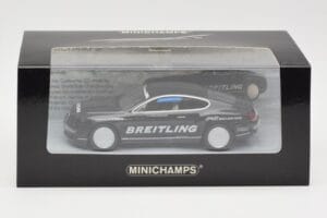 Bentley Continental GT World Record Car on Ice Musta Minichamps 1:43 436139026-O Metalli — kuva 4 / 4