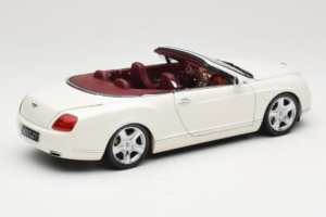 Bentley Continental GTC Valkoinen Minichamps 1:18 100139032 Metalli — kuva 3 / 8