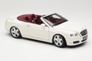Bentley Continental GTC Valkoinen Minichamps 1:18 100139032 Metalli — kuva 6 / 8