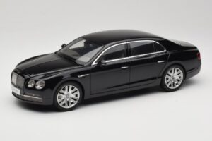 Bentley Flying Spur W12 Diamond Black Kyosho 1:18 08891DBK Metalli