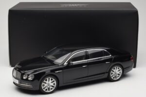 Bentley Flying Spur W12 Diamond Black Kyosho 1:18 08891DBK Metalli — kuva 8 / 8