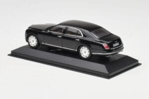 Bentley Mulsanne Musta Minichamps 1:43 436139900 Metalli — kuva 3 / 4