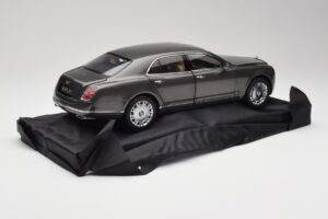 Bentley Mulsanne Brodgar Metallic Minichamps 1:18 BL843 Metalli — kuva 3 / 8