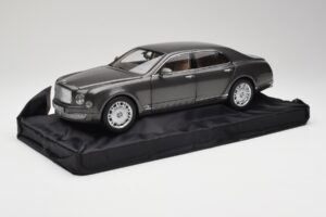 Bentley Mulsanne Brodgar Metallic Minichamps 1:18 BL843 Metalli