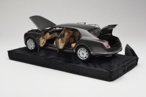 Bentley Mulsanne Brodgar Metallic Minichamps 1:18 BL843 Metalli — kuva 5 / 8