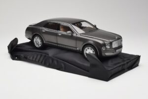 Bentley Mulsanne Brodgar Metallic Minichamps 1:18 BL843 Metalli — kuva 6 / 8
