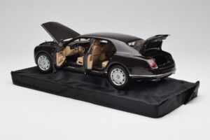 Bentley Mulsanne Burnt Oak Minichamps 1:18 100139905 Metalli — kuva 5 / 8