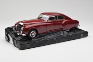 Bentley R-Type Continental Tudor Punainen Minichamps 1:18 100139421 Metalli