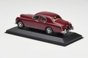 Bentley S1 Continental Flying Spur Viininpunainen Minichamps 1:43 436139550 Metalli — kuva 3 / 4