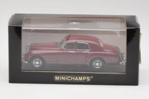 Bentley S1 Continental Flying Spur Viininpunainen Minichamps 1:43 436139550 Metalli — kuva 4 / 4