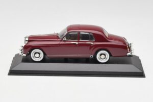 Bentley S1 Continental Flying Spur Kerma Minichamps 1:43 436139551 Metalli