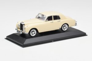 Bentley S2 Punainen Minichamps 1:43 436139951 Metalli — kuva 2 / 4