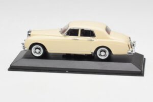 Bentley S2 Punainen Minichamps 1:43 436139951 Metalli