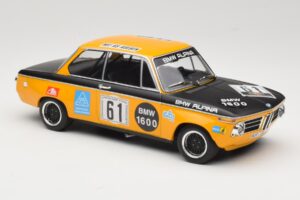 BMW 1600-2 BMW Alpina #61 R. Herzog / N. Lauda DNF 6 Hours Nurburgring 1970 Minichamps 1:18 155702661 Metalli — kuva 4 / 6