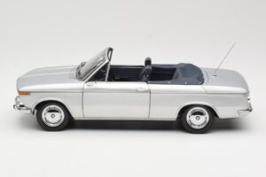 BMW 1600 Avoauto Hopea Minichamps 1:18 80430145819 Metalli — kuva 4 / 8