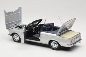 BMW 1600 Avoauto Hopea Minichamps 1:18 80430145819 Metalli — kuva 5 / 8