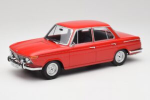 BMW 1800 Ti Karmiini Punainen Minichamps 1:18 107024001 Metalli