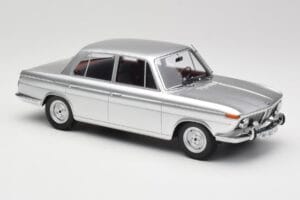 BMW 1800 Ti Hopea Minichamps 1:18 107024000 Hartsi — kuva 4 / 6
