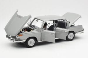 BMW 1800 TiSA Bernina Harmaa AUTOart 1:18 70621 Metalli — kuva 2 / 8