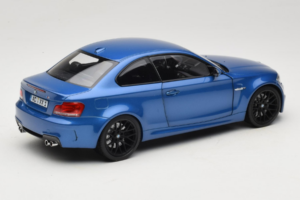 BMW 1M Coupe E82 Blue Metallic Minichamps 1:18 110020025 Metalli — kuva 3 / 8